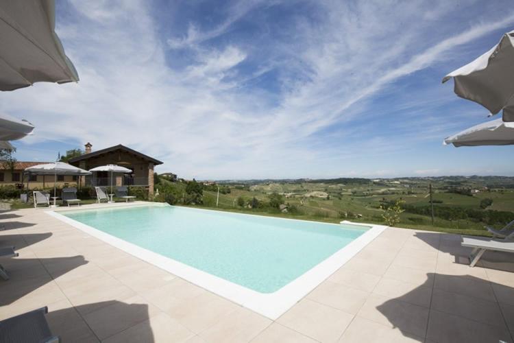 Ca'Rapulin Villa Calosso Luaran gambar